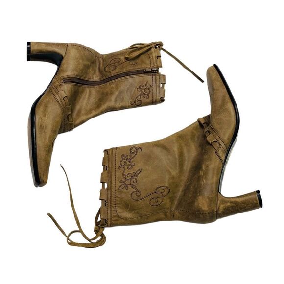 Roper Tan Distressed Leather Embroidered Heeled Western Boots - Size 8.5 - Picture 1 of 13